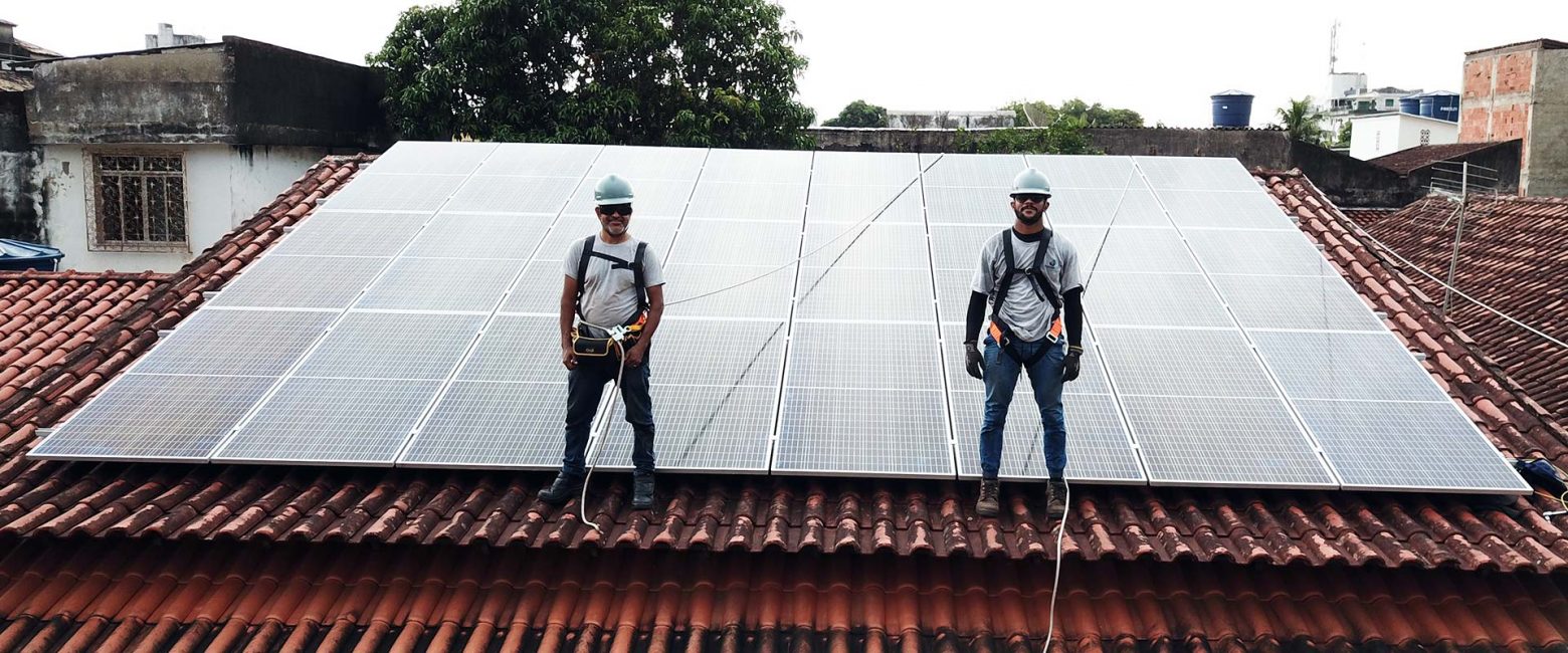 Trabalhamos com mão de obra própria e equipe altamente especializada. Seguimos todos os protocolos de higiene e limpeza para que você tenha conforto e segurança.