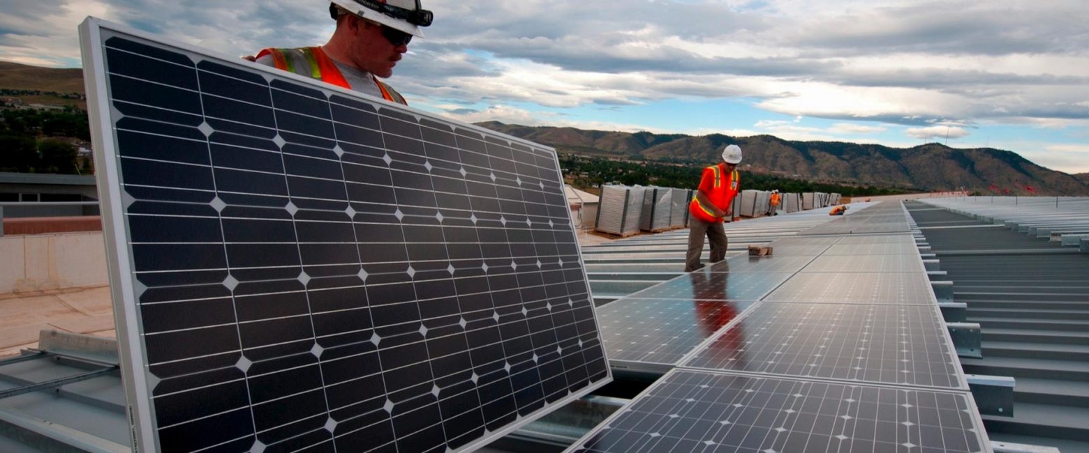 Trabalhamos com mão de obra própria e equipe altamente especializada. Seguimos todos os protocolos de higiene e limpeza para que você tenha conforto e segurança.