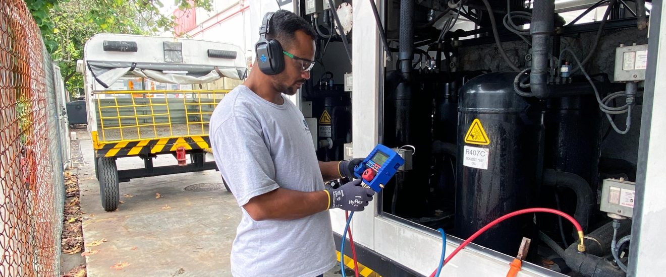 Trabalhamos com mão de obra própria e equipe altamente especializada. Seguimos todos os protocolos de higiene e limpeza para que você tenha conforto e segurança.